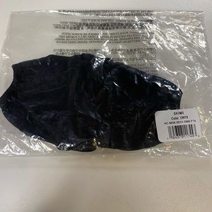 COPY - Skims face mask